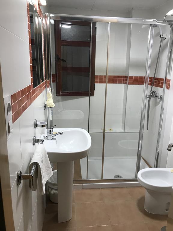 Hostal Rio De Oro Alcala La Real Bagian luar foto