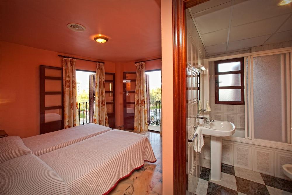 Hostal Rio De Oro Alcala La Real Bagian luar foto